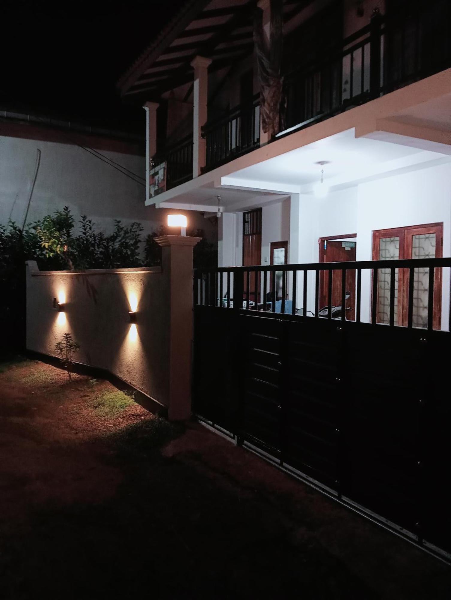 Great Yeheni Villa Hikkaduwa Exterior photo
